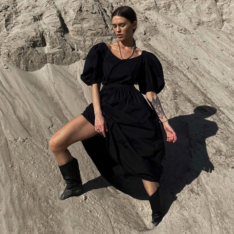 Maxikleid schwarz boho mit Rundhalsausschnitt und Puffärmeln